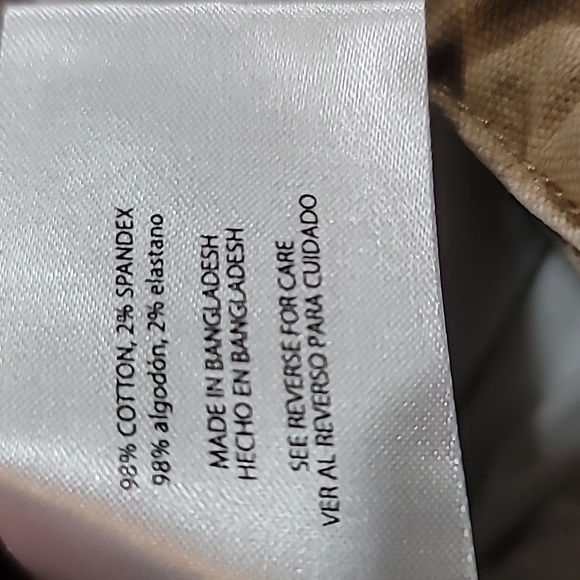 0818. EUC ~ Eddie Bauer ~ 98% Cotton ~ 2% Spandex ~ Reinforced Pockets & Hem ~ - Picture 13 of 14